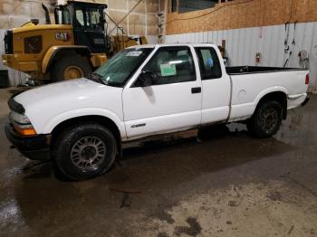  Salvage Chevrolet S-10