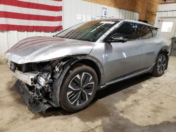  Salvage Kia EV6