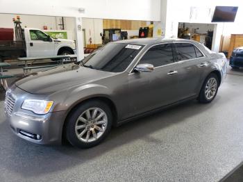  Salvage Chrysler 300