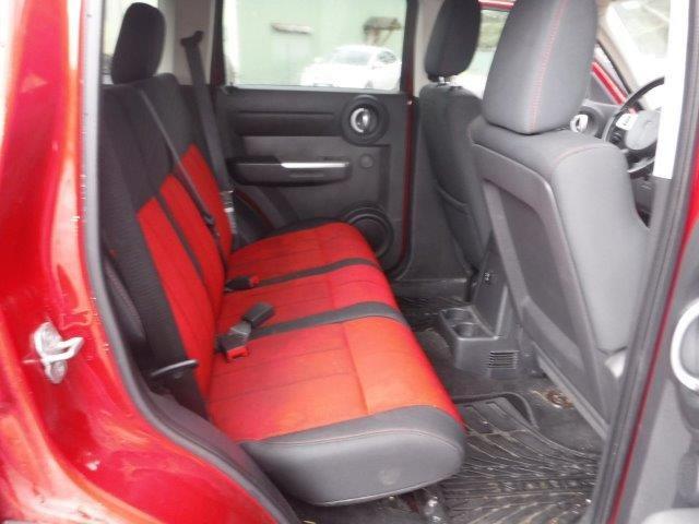 Dodge Nitro R/t Image 10