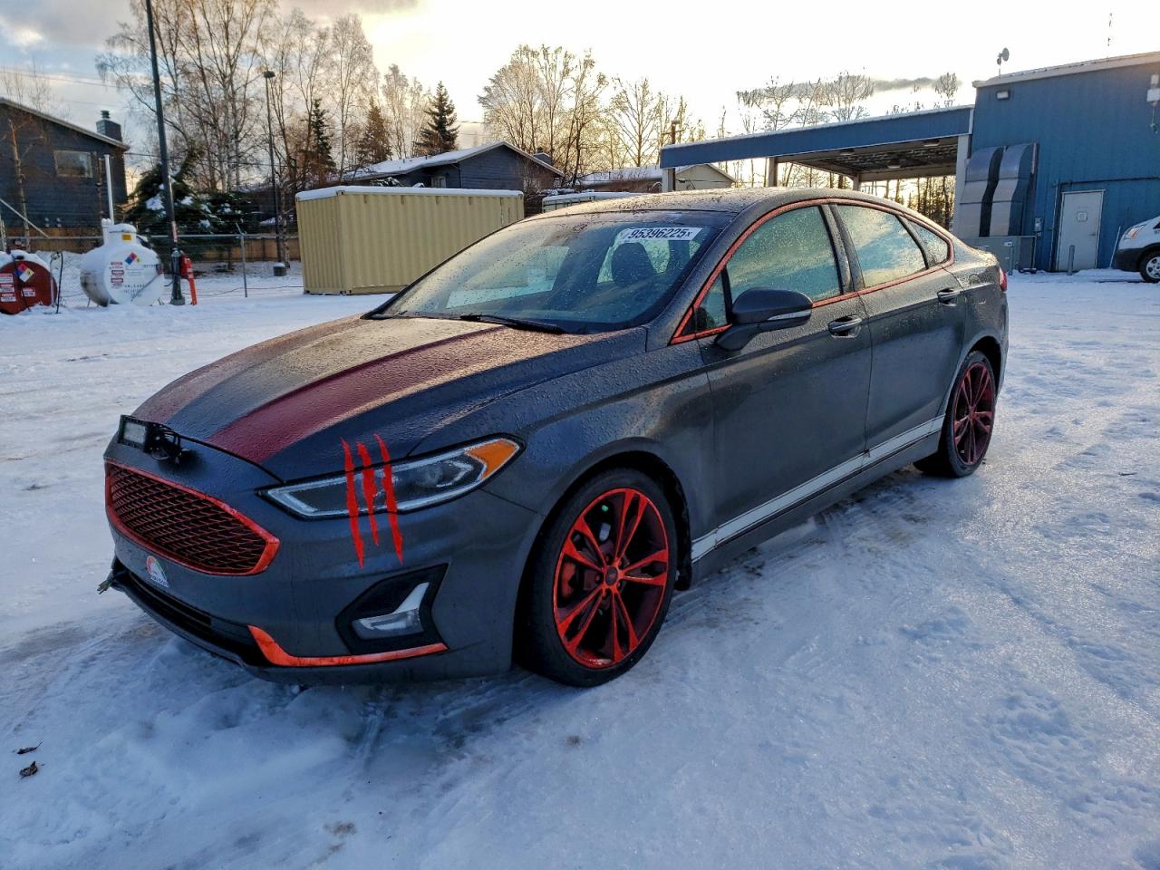 Ford Fusion Titanium Image 1