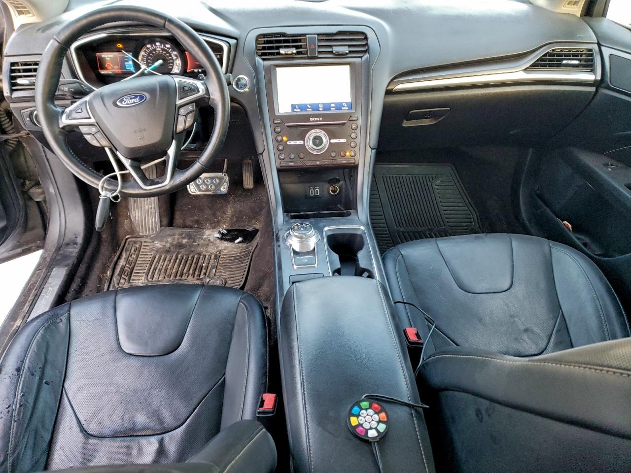 Ford Fusion Titanium Image 11