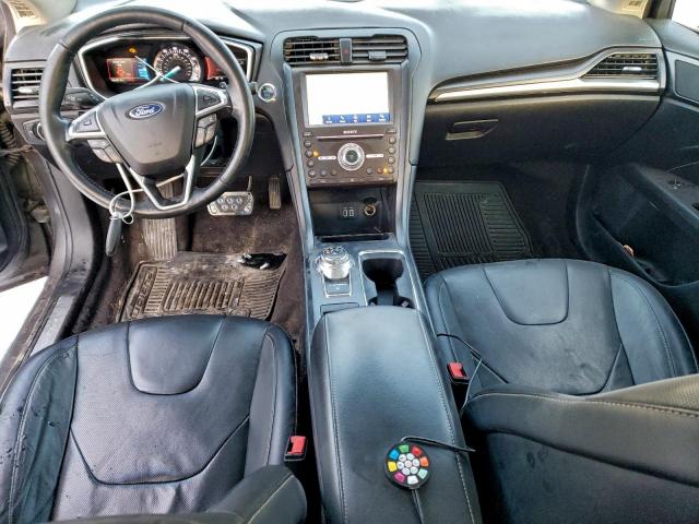 Ford Fusion Titanium Image 11