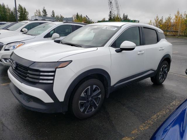  Salvage Nissan Kicks