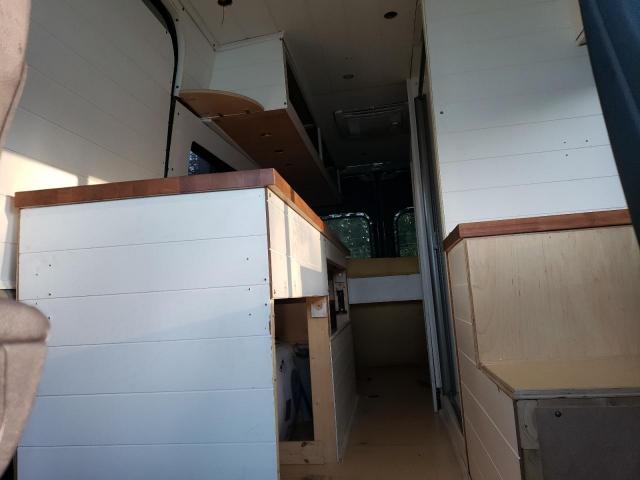 Mercedes-Benz Sprinter 2500 Image 11