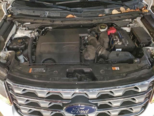 Ford Explorer Xlt Image 3