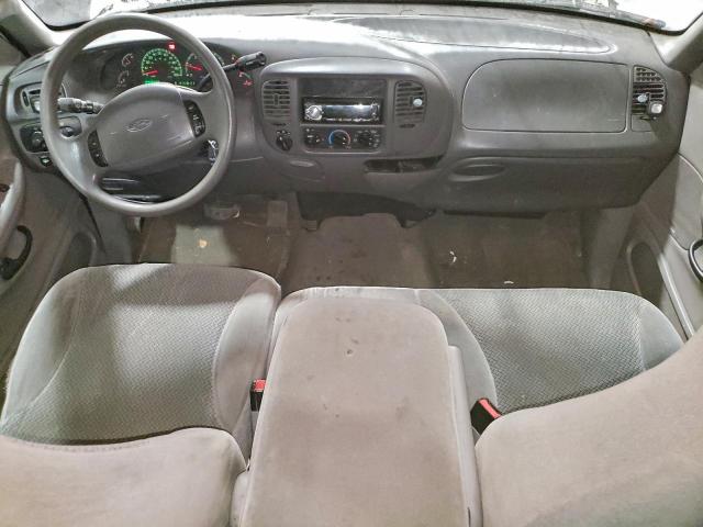 Ford Expedition Xlt Image 2