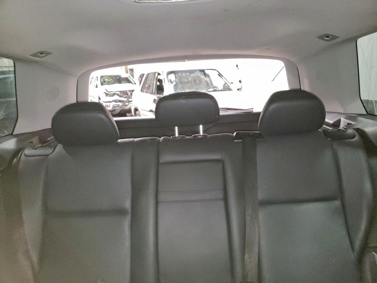 Mercedes-Benz GLK 350 4matic Image 9