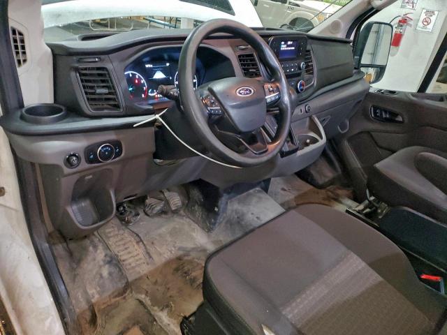 Ford Transit T-250 Image 13