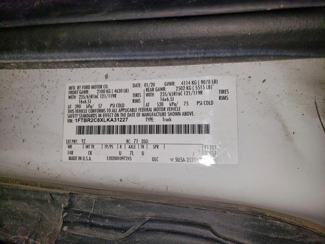 Ford Transit T-250 Image 12