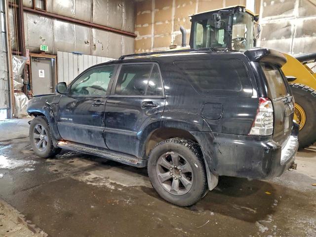 Toyota 4Runner Limited Image 3