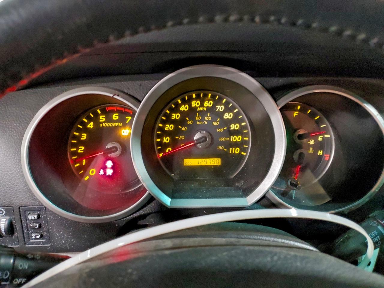 Toyota 4Runner Limited Image 7