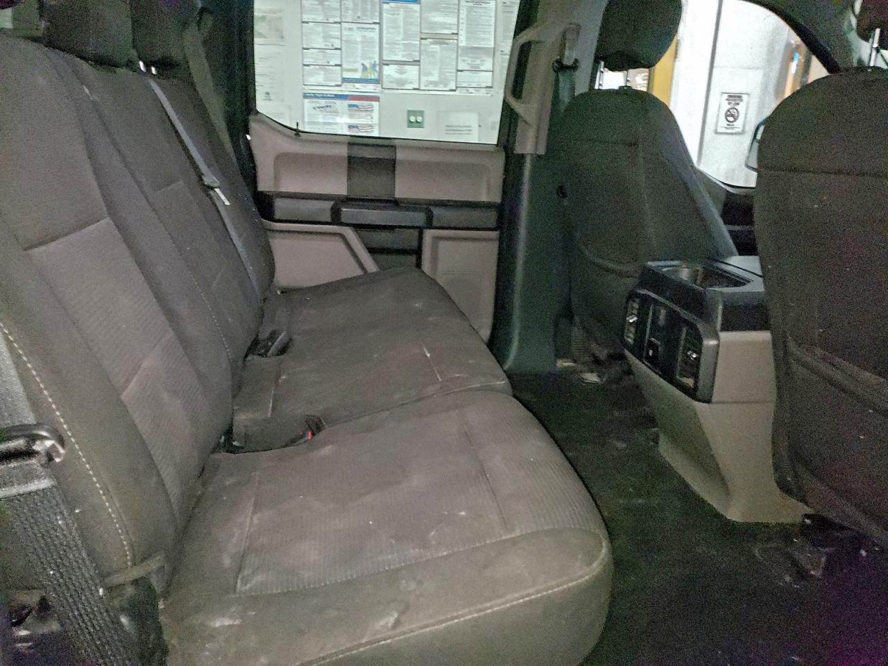 Ford F-150 Supercrew Image 11