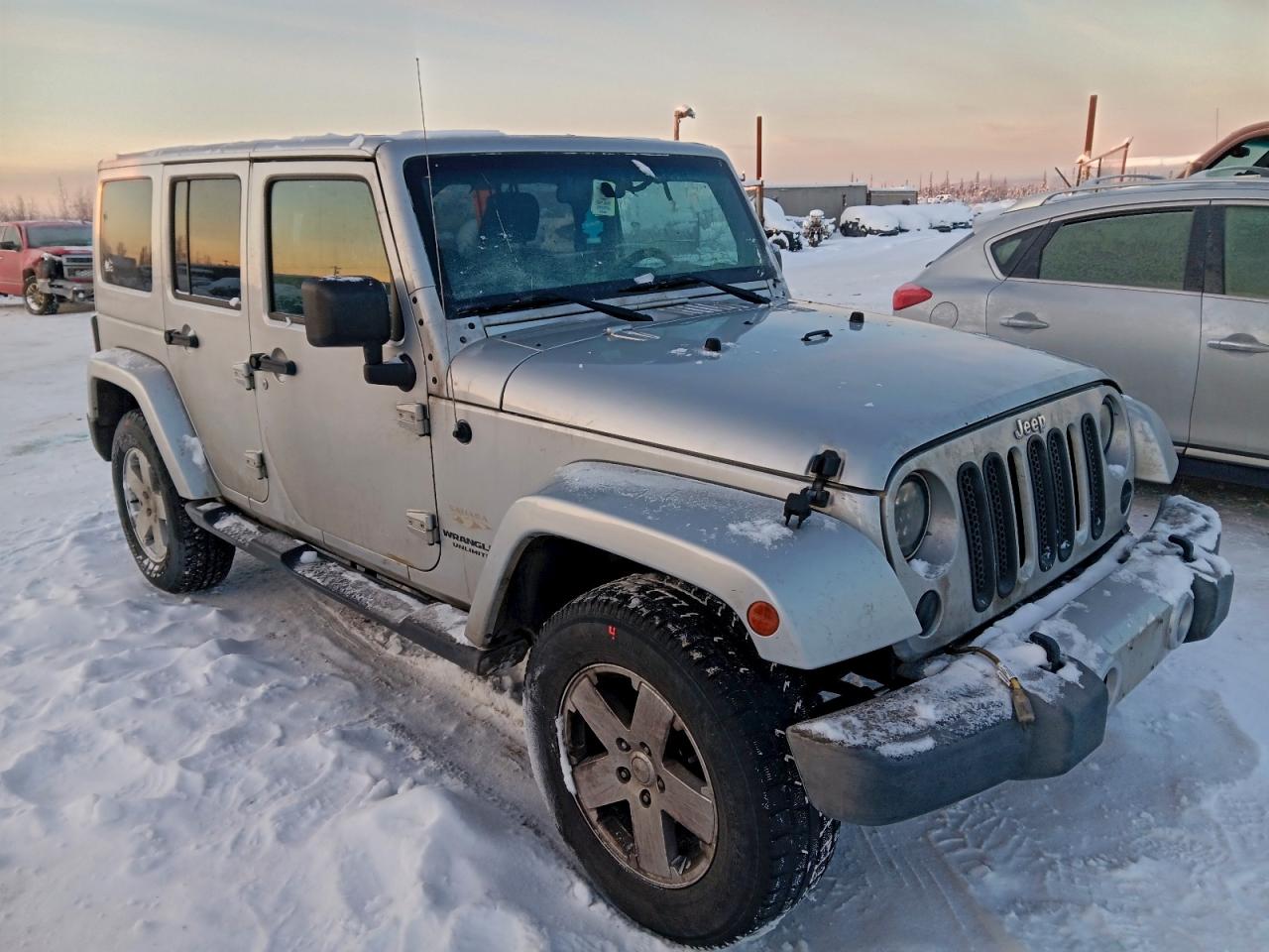 Jeep Wrangler Sahara Image 5