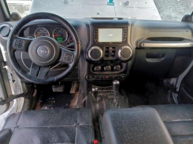 Jeep Wrangler Sahara Image 6