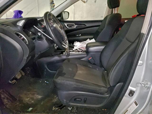 Nissan Pathfinder S Image 5