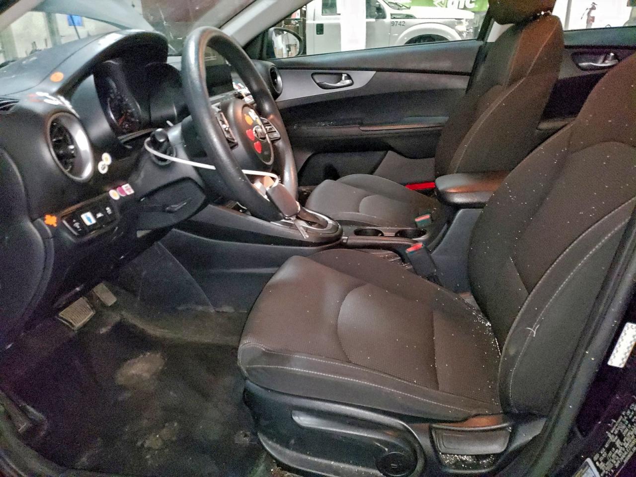 Kia Forte Fe Image 7