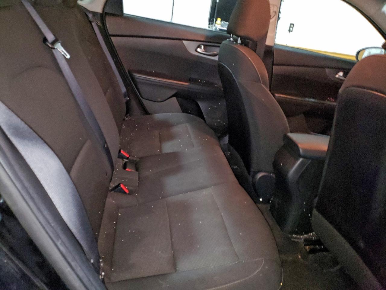 Kia Forte Fe Image 4